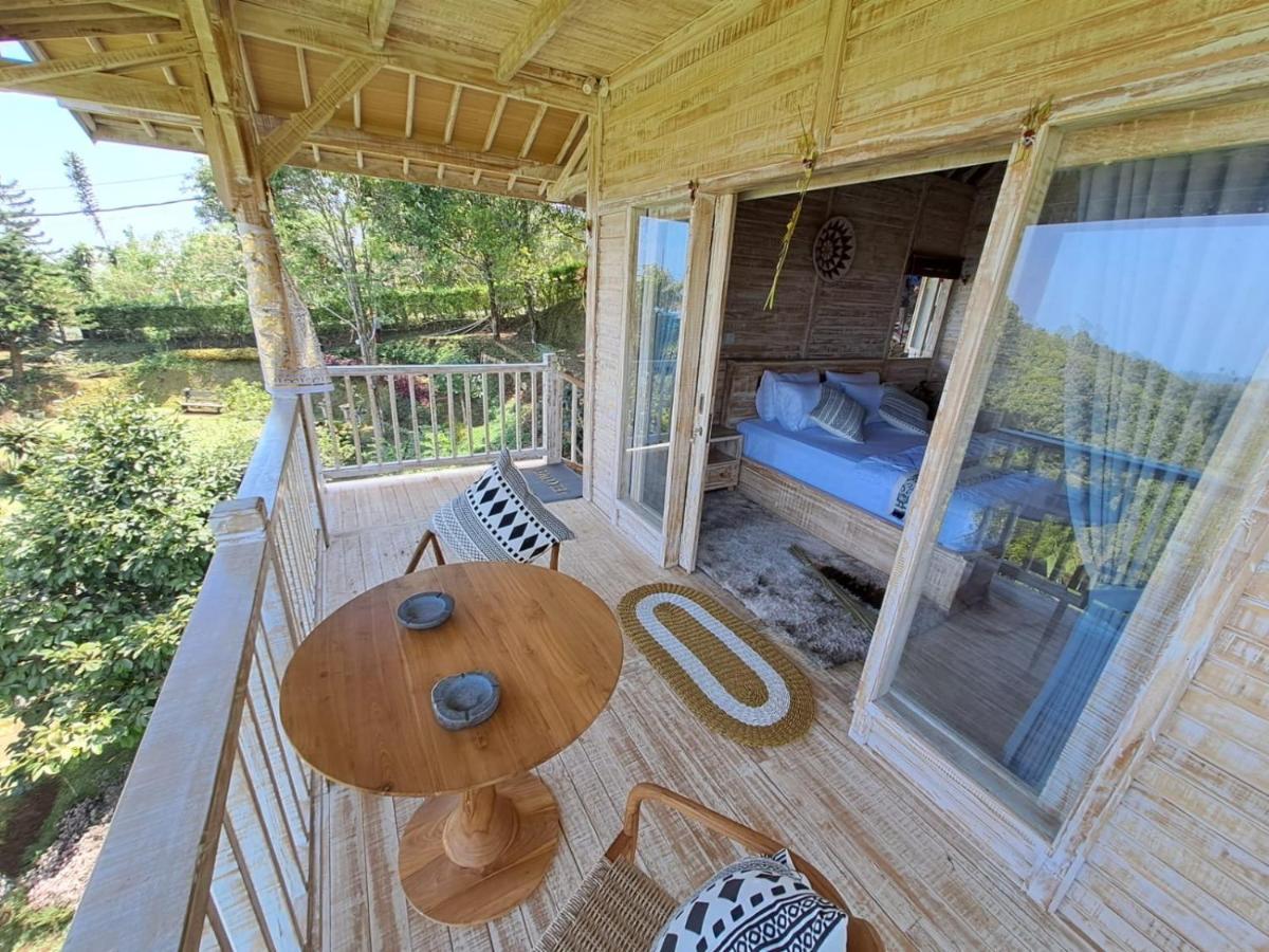 Garden Terrace Bali Bed and Breakfast Gobleg  Εξωτερικό φωτογραφία