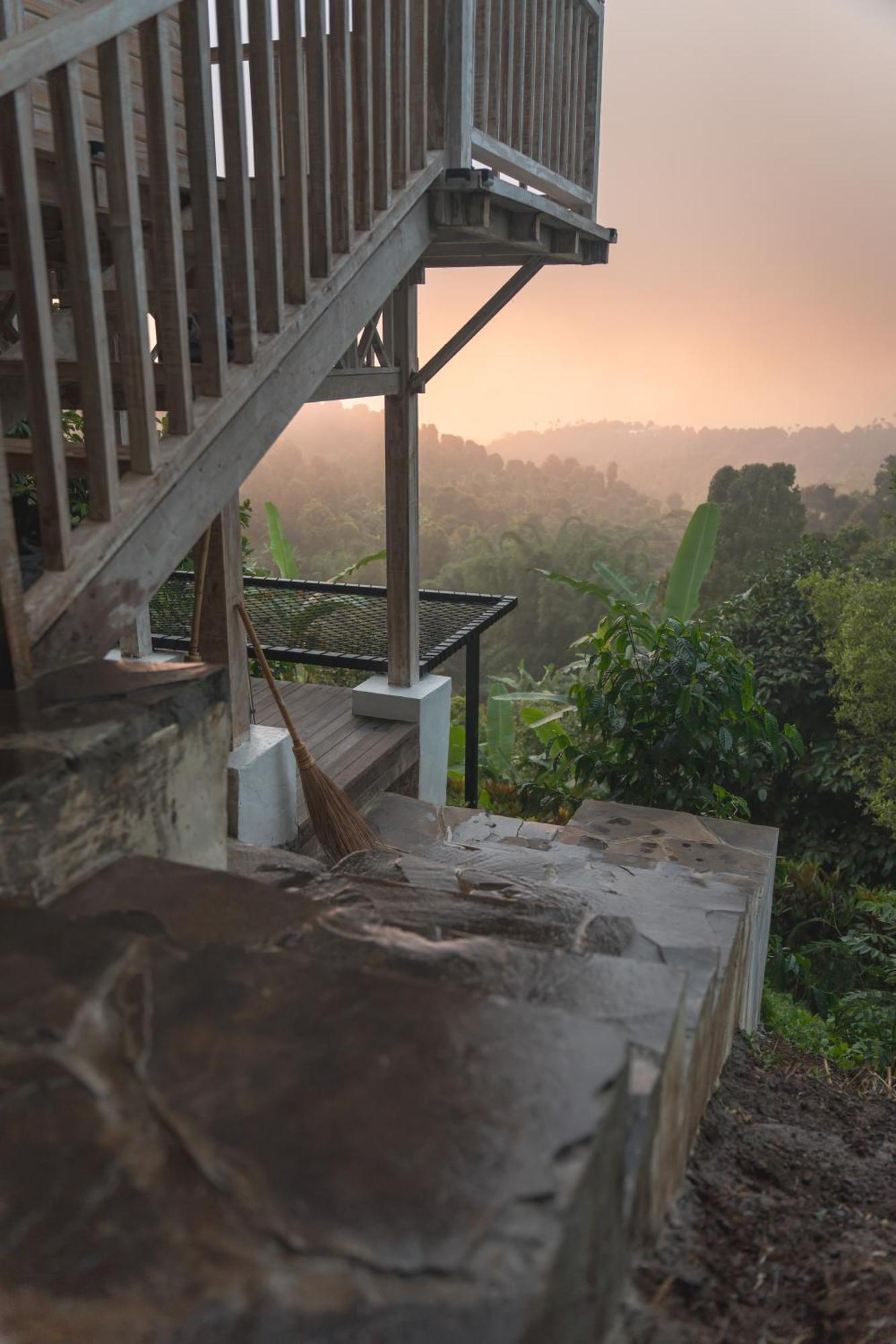Garden Terrace Bali Bed and Breakfast Gobleg  Εξωτερικό φωτογραφία